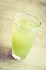Ice green tea