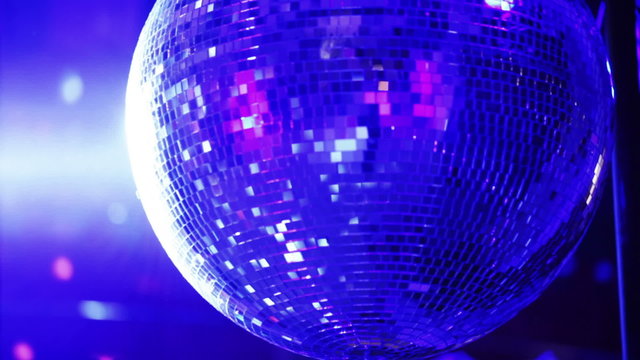 Disco mirror ball