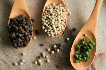 Green seeds with dried pepper
