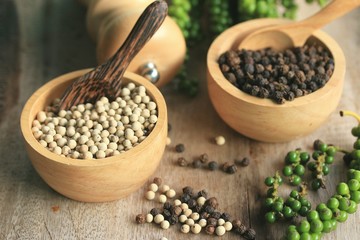 Green seeds with dried pepper