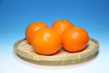 オレンジ