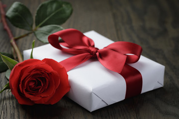 present box with rose flower