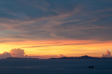 Fototapeta premium Sunset at Sattaheep (Thailand)