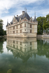 Fototapeta na wymiar Castle Azay-le-Rideau (Chateau d'Azay-le-Rideau) 