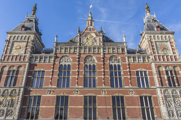 Fototapeta na wymiar Historic building of Amsterdam central railway station (1889).