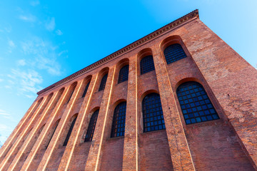 Fototapeta premium Fassade der Konstantinbasilika in Trier, Deutschland