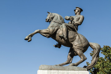 Fototapeta na wymiar Statue of Honor Dedicated to the Landing of Ataturk in Samsun