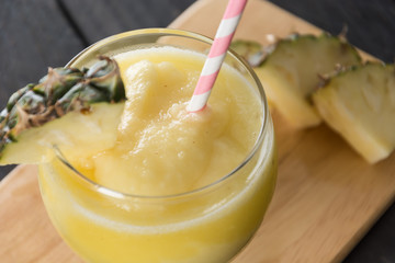 pineapple smoothie