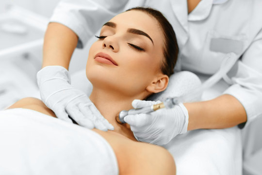 Face Skin Care. Diamond Microdermabrasion Peeling Treatment, Bea