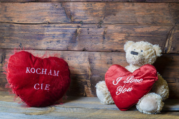 miś i serca z napisem"i love you" i" kocham cię" © Mike Mareen