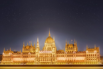 Obraz premium View of hungarian Parliament building, Budapest