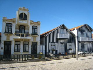 Fototapeta na wymiar Portugal. Maisons à Gala. 