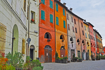 Fototapeta na wymiar colorful facades in Brisighella
