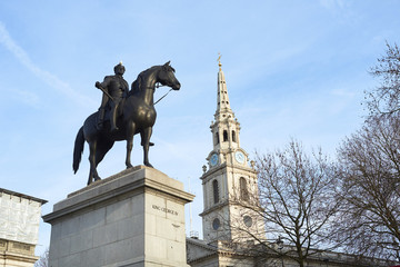 Trafalgar Square statue