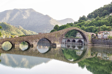 Devils Bridge Italy - obrazy, fototapety, plakaty