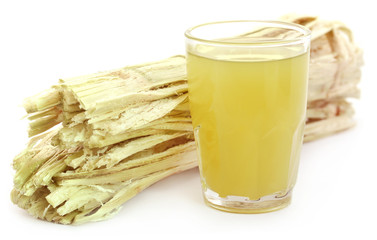 Sugarcane juice with bagasse