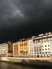 Fototapeta na wymiar Storm rolls in over Florence, Italy
