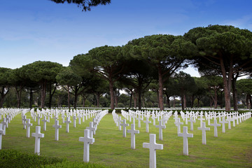 Fototapeta na wymiar NETTUNO - April 06: Tombs, American war cemetery of the American