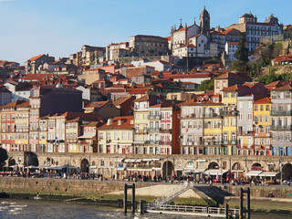 Fototapeta na wymiar La Vieille Ville de Porto