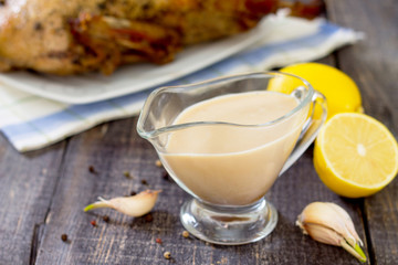 Honey-lemon sauce for marinating poultry, selective focus