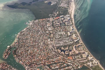 Stickers pour porte Photo aérienne vue aérienne de miami beach avec zone résidentielle