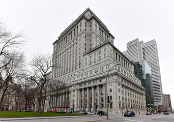 Fototapeta premium Sun Life Building - Montreal, Canada