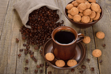 Amaretti cookies with coffee
