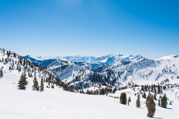 Obraz premium Snowy Riges behind Hidden Peak