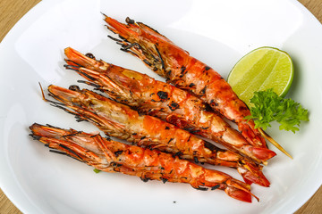 Grilled king prawns