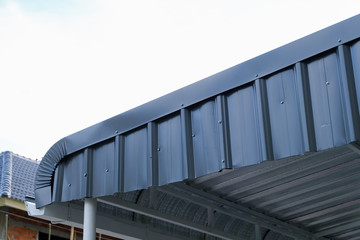 roof of metal sheet