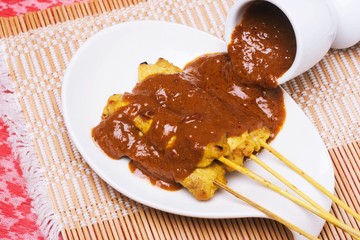 Grilled Pork Satay with Peanut Sauce and Vinegar