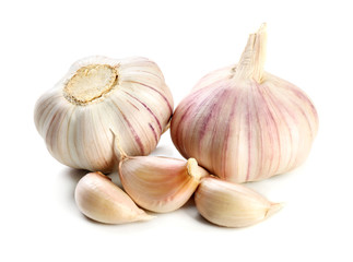 Obraz premium Garlic isolated on white