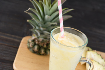 pineapple smoothie