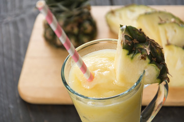 pineapple smoothie