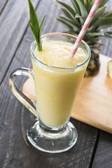 pineapple smoothie