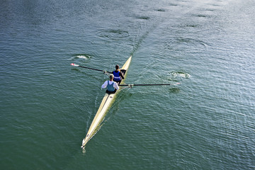 Two rowers in a boat © smuki