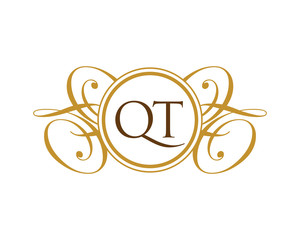 QT Luxury Ornament Initial Logo