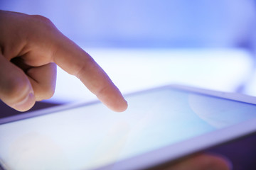 Doctor working with tablet-pc, close up