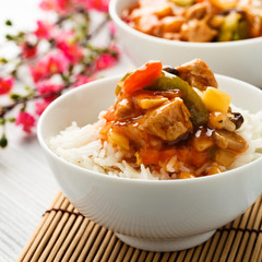 Reis mit süß-sauren Gemüse - rice with sweet and sour veggies