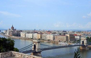 Fototapeta na wymiar Budapest, skyline, Chain Bridge and Parliament Building