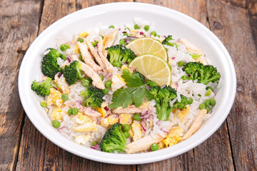 fried rice with vegetable and chicken