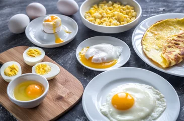 Crédence de cuisine en verre imprimé Oeufs sur le plat Différentes façons de cuisiner les œufs