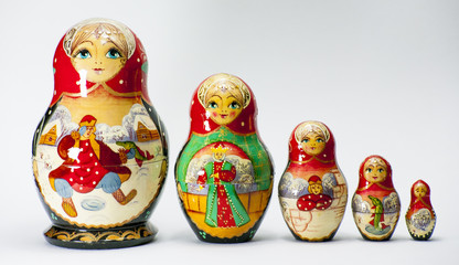 Matryoshka traditional set wooden figures nesting doll babooshka toys Russian souvenir
