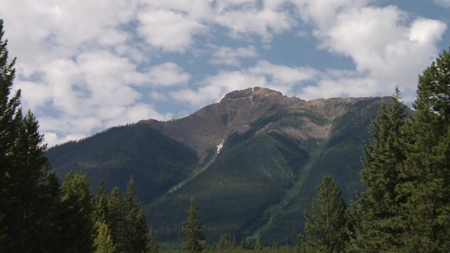 The road leading to the Bugaboo Mountains, British Columbia. Zoom