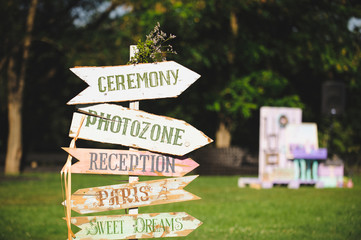 Wooden Wedding Pointer