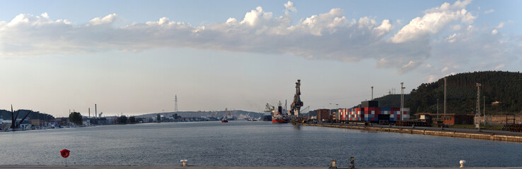 Fototapeta premium panoramic aviles harbor