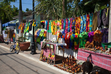 Colorful souvenirs and clothing for sale to tourists, Falmouth, Jamaica - obrazy, fototapety, plakaty