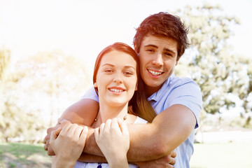 Fototapeta premium Young couple in the park