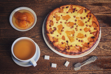 Cottage cheese casserole with peach jam