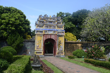 Fototapeta na wymiar Citadelle et cité impériale d’Hue